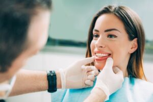 The Benefits of Visiting a Cosmetic Dentist